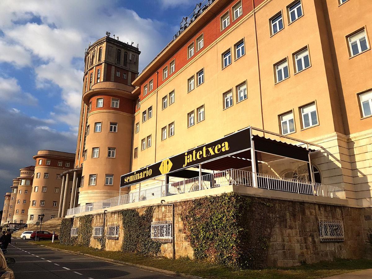 Hotel Seminario Aeropuerto Bilbao Derio Eksteriør bilde