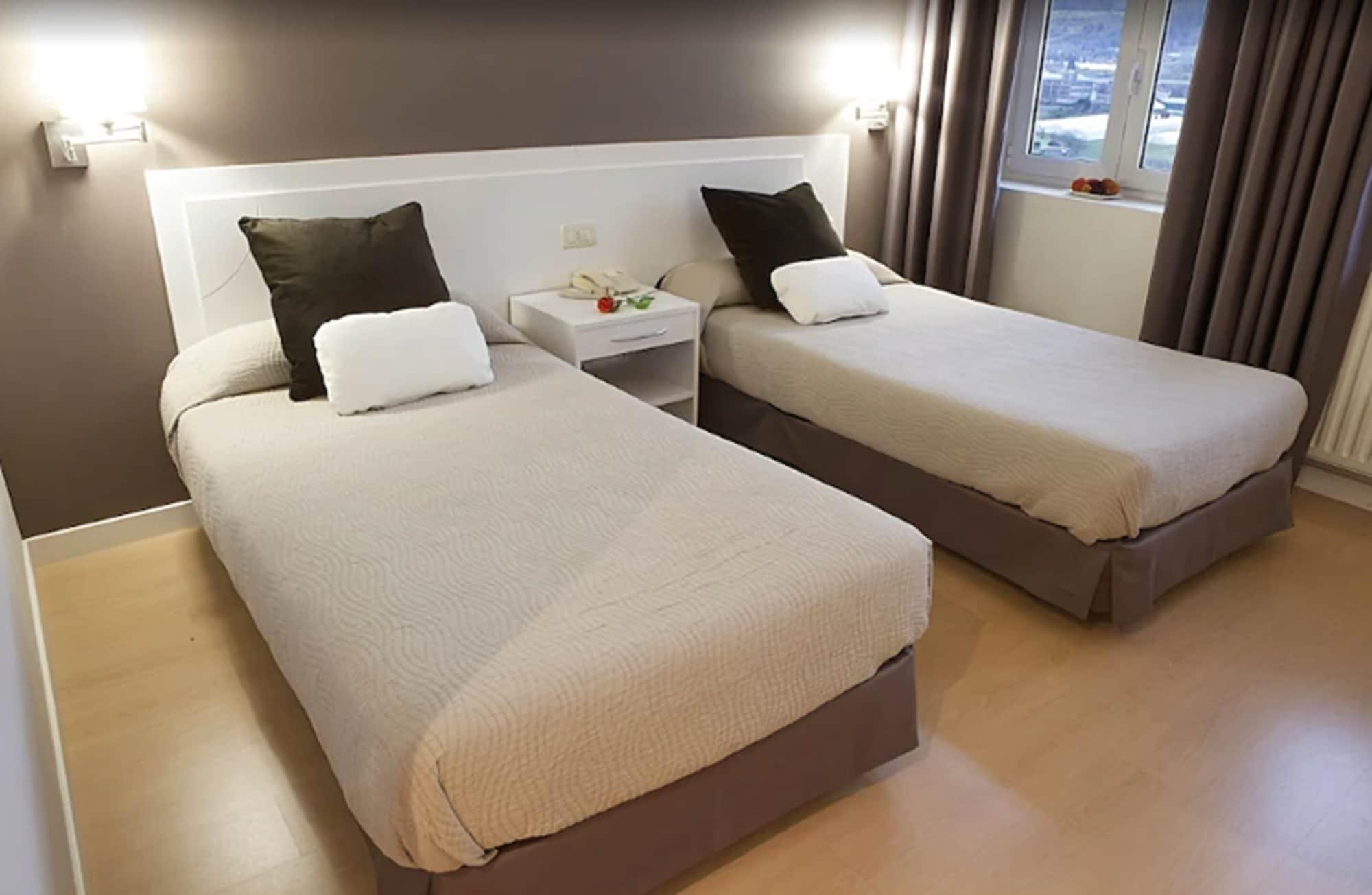 Hotel Seminario Aeropuerto Bilbao Derio Eksteriør bilde