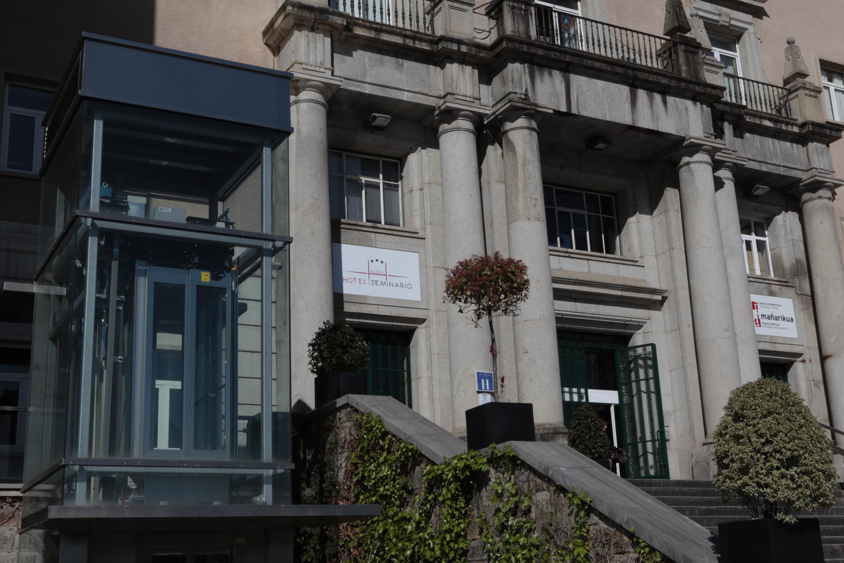 Hotel Seminario Aeropuerto Bilbao Derio Eksteriør bilde