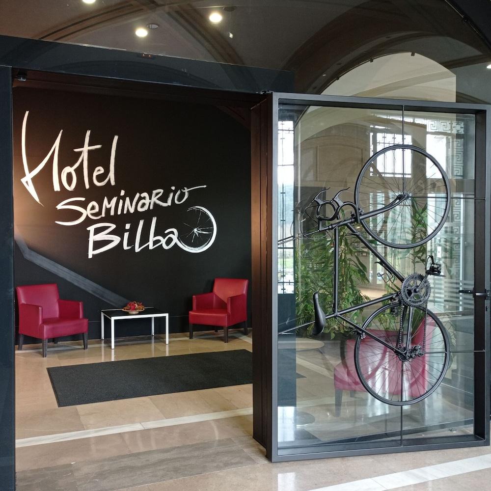 Hotel Seminario Aeropuerto Bilbao Derio Eksteriør bilde